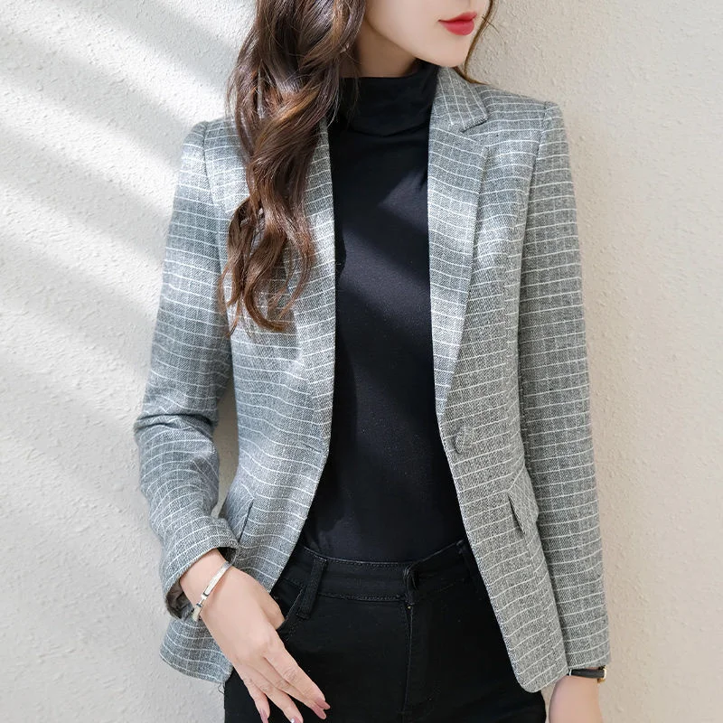 

2021 Spring Women Slim Office Lady Long Sleeve Plaid Blazer Notched Pockets Fashion Coat Single Button Female Tops Clothes