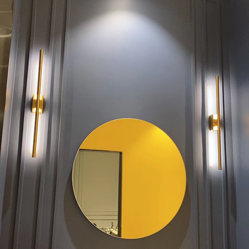 Современная простая линейная настенная светодиодная лампа противоположный