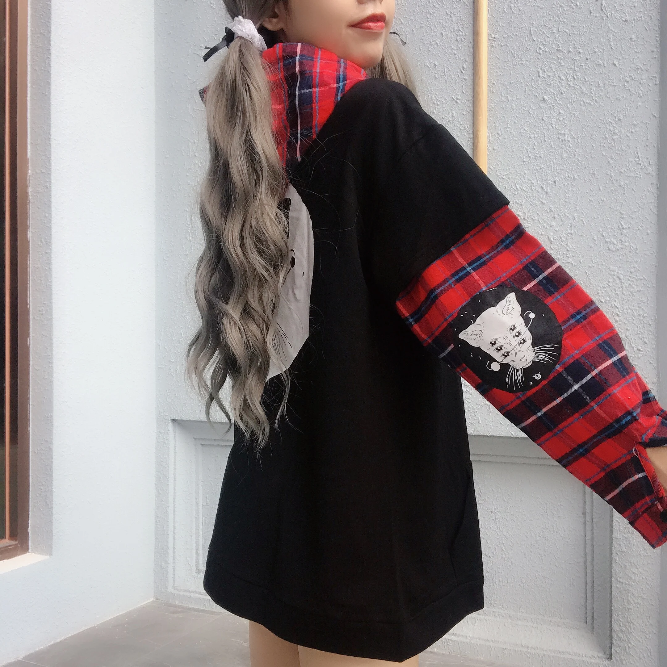 Японский милый уличный модный Женский свитшот Harajuku Kawaii Cat принт клетчатые толстовки черный спортивный костюм пуловер Женский свитшот