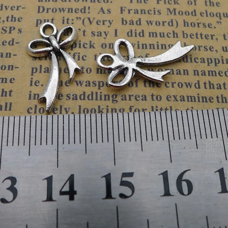 

LY551 12 * 20mm 0.9G Alloy Antique Silver Bow Ornament charm Accessories DIY Pendant 50pcs/Bag