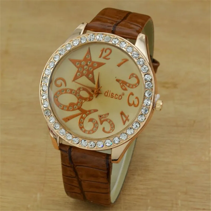 Роскошная обувь с украшением в виде кристаллов женские часы большое количество