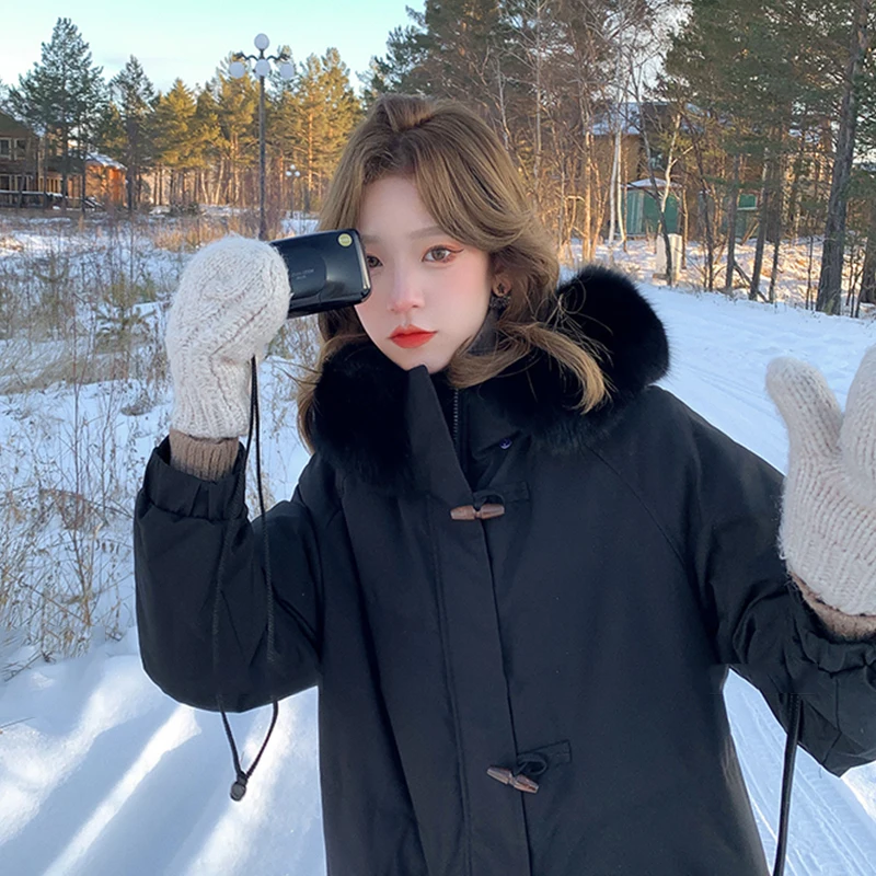 

FMFSSOM New Winter Down Parkas Real Fox Fur Hooded Jacket Warm Horn Button Decorative Long 90% White Duck Down CoatCoat