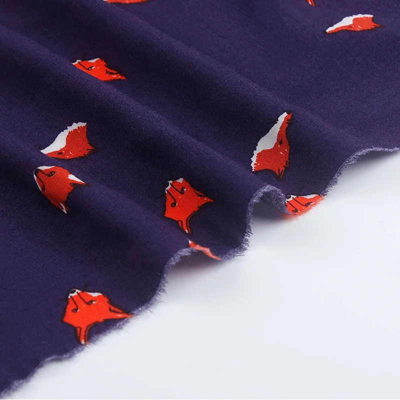 Ткань из 100% хлопка сатин темно-синего цвета с узором лисы для самостоятельного пошива одежды, обивки и свадебного платья для женщин.