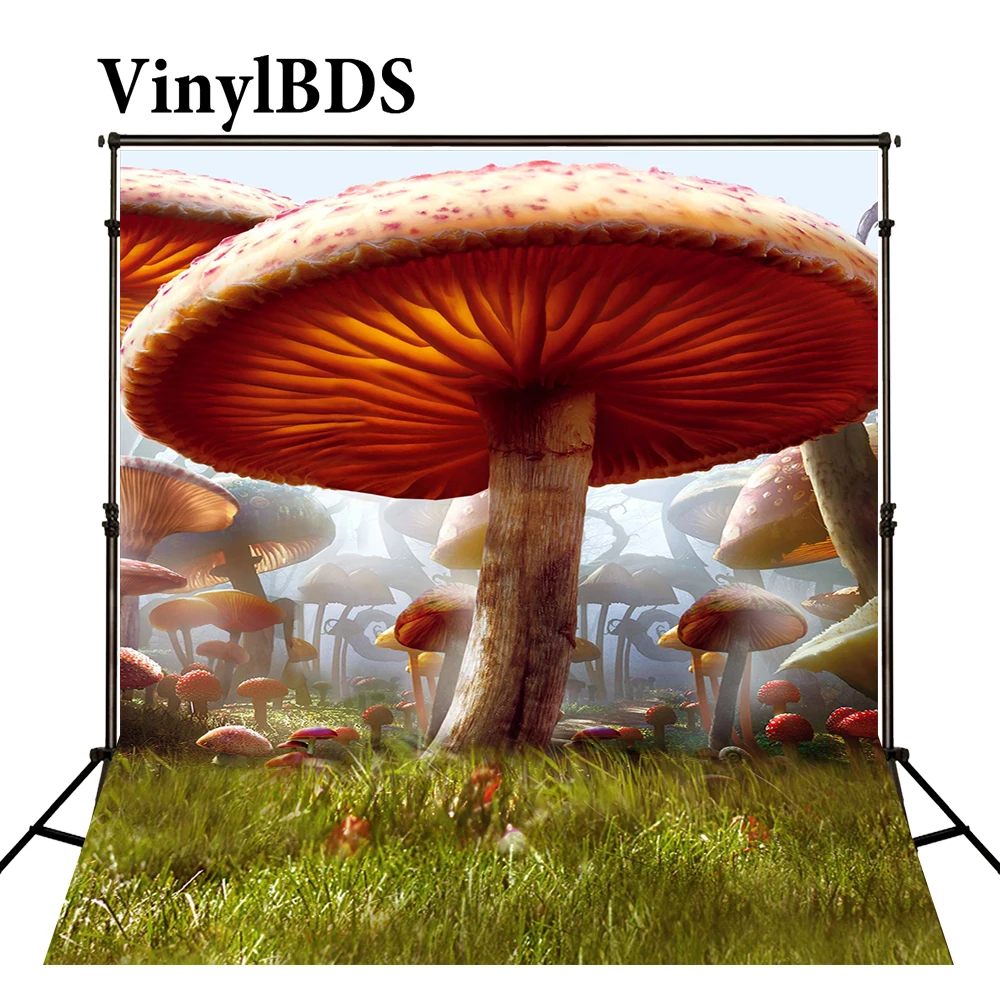 

VinylBDS Newborn Fairy Tale World Photography Backdrop Mushroom Forest Natural Scenery Wedding Backdrops for Photo Studio