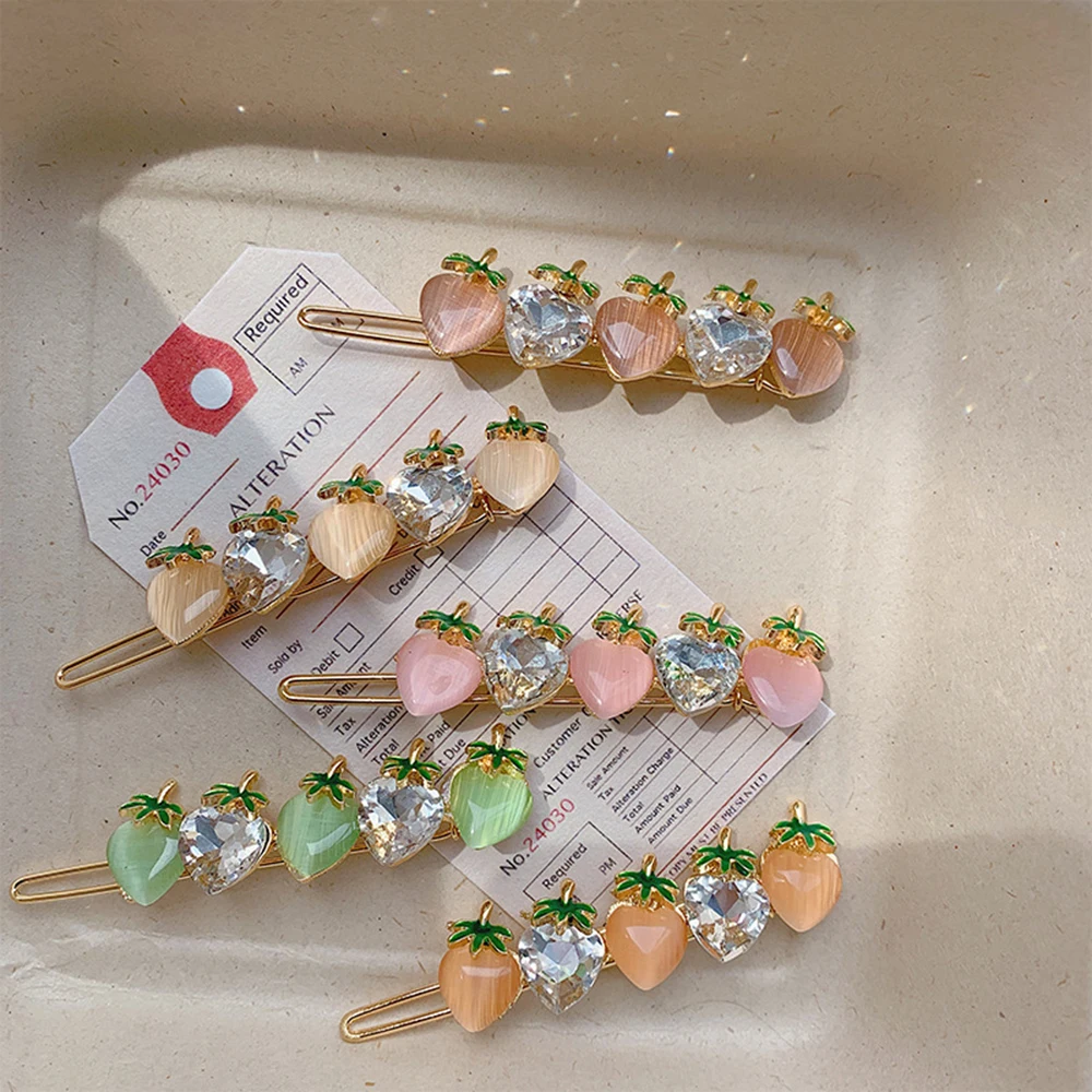 

Strawberry Crystal Hairpin Frog Buckle Word Clip Hairpin Girl Side Clip Bangs Top Clip Headdress Hair Accessories