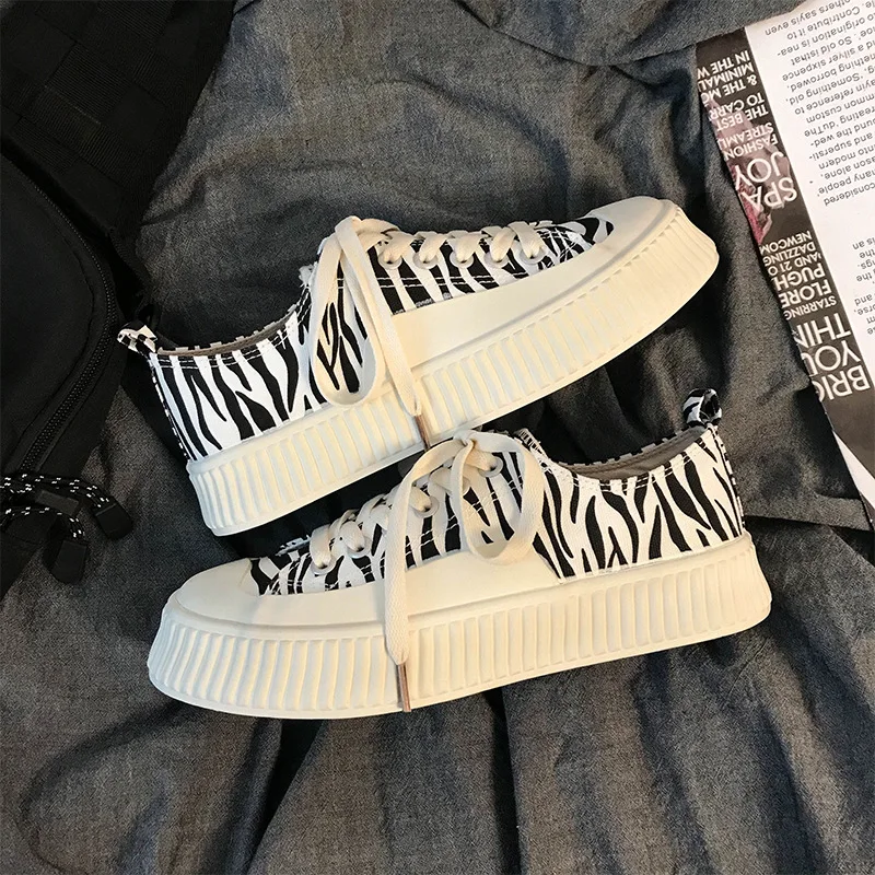 

Round Toe Shoes Female Footwear 2021 Fashion Women's Casual Sneaker Espadrilles Platform Shallow Mouth Retro New Dress Modis
