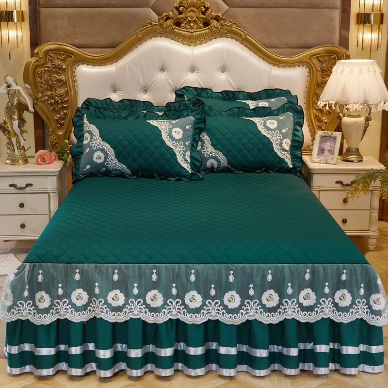 Fashion Home Textiles Warm Bedding Luxury Bed Skirt Bedspreads on The Bed Embroidery 45cm Height Lace Queen Size Bed Sheets Set