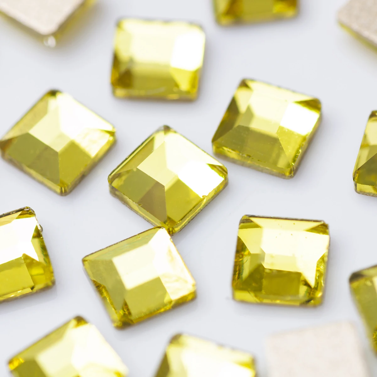 3 мм 20 шт. супер яркие японские стеклянные стразы квадратной формы алмазные