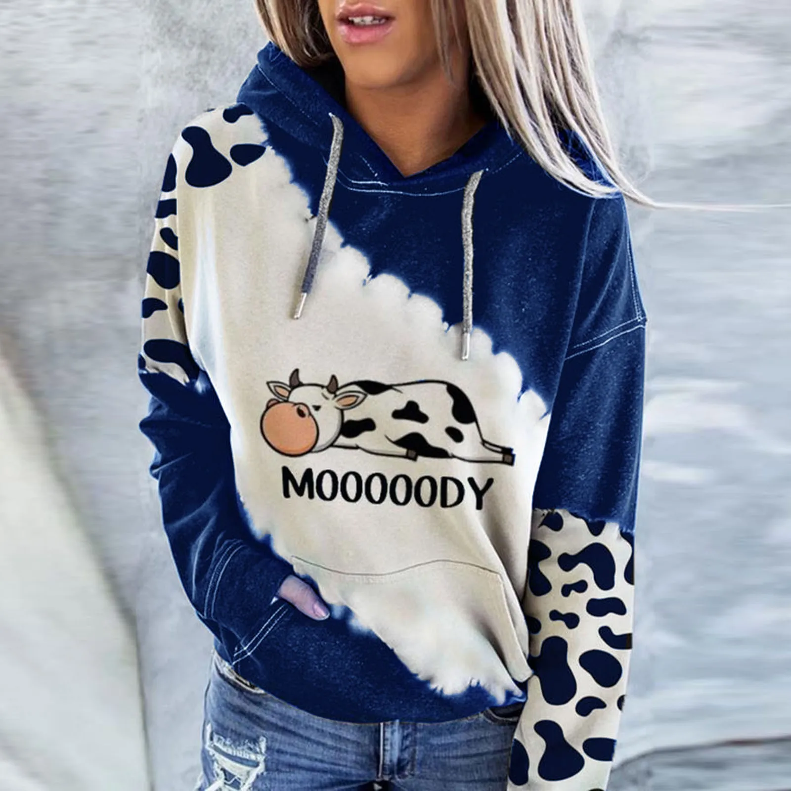 Women Cute Cow Print Sweatshirt Long Sleeve Round Neck Casual Tops Hoodie Streetwear Women Oversized Hoodies Moletom Feminino