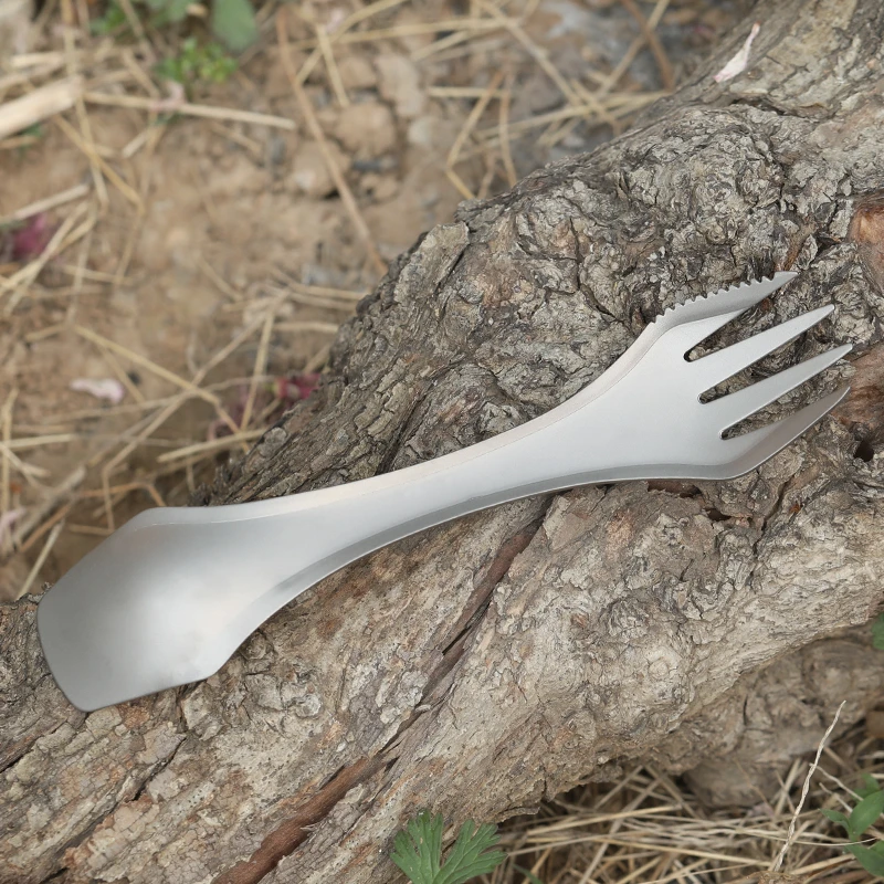 Набор легких титановых ложек-вилок и ножей 3 в 1 |