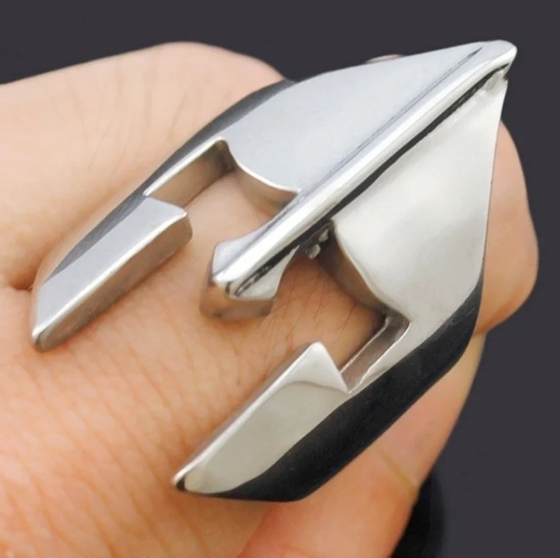 

Punk Fashion Creative Mens Warrior Spartan Three Hundred Warriors Helmet Ring
