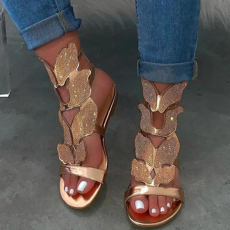 Фото Шикарные сандалии со стразами Женская обувь Модель 2020 года Модные пляжные на