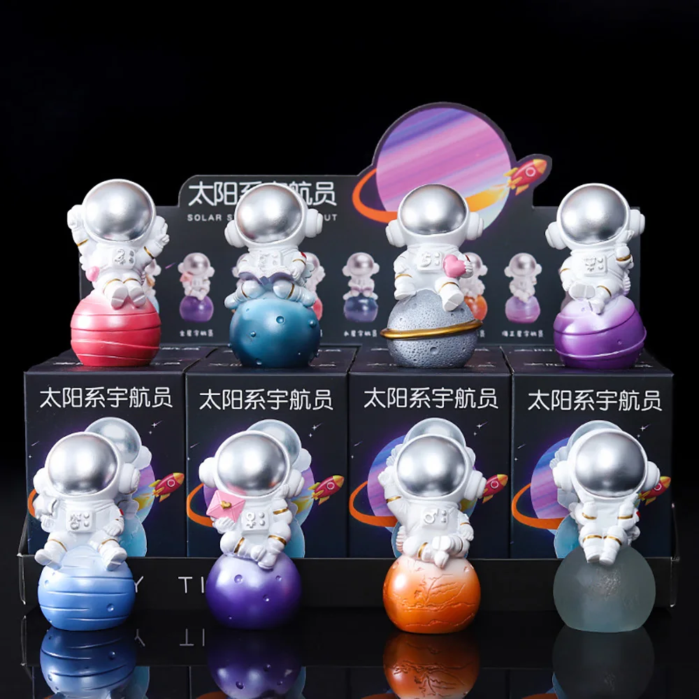 Астронавт на солнечной системе статуэтка загадочная коробка детские игрушки