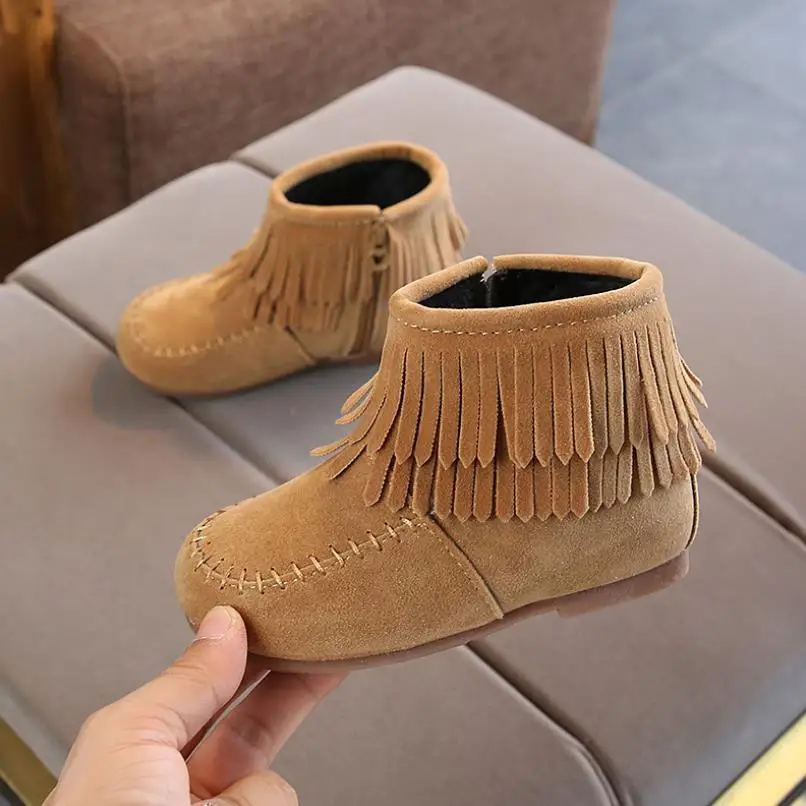 Ботинки мартинсы детские кожаные на шнуровке с бахромой цвет в