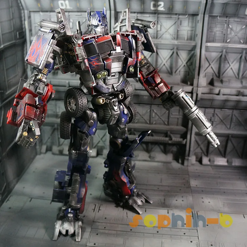 Выбор расцветки трансформированный фильм Optimus Prime M01 битва поврежденная 32 см Шмель