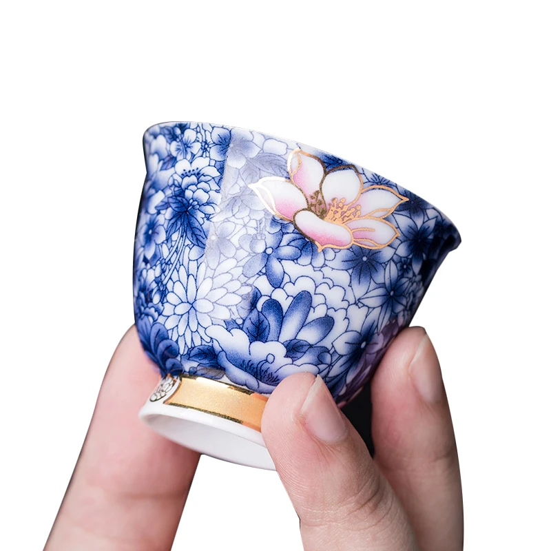 

Tea Bowl Blue and White Porcelain Ceramic Cup Chinese Kung Fu Teaware Teacup Drinkware Master Cups Enamel Teacup Decor Crafts