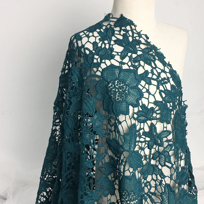 

one meter New water soluble lace sewing Hollow three dimensional flower embroidery fabric dress wedding dress DIY tissu