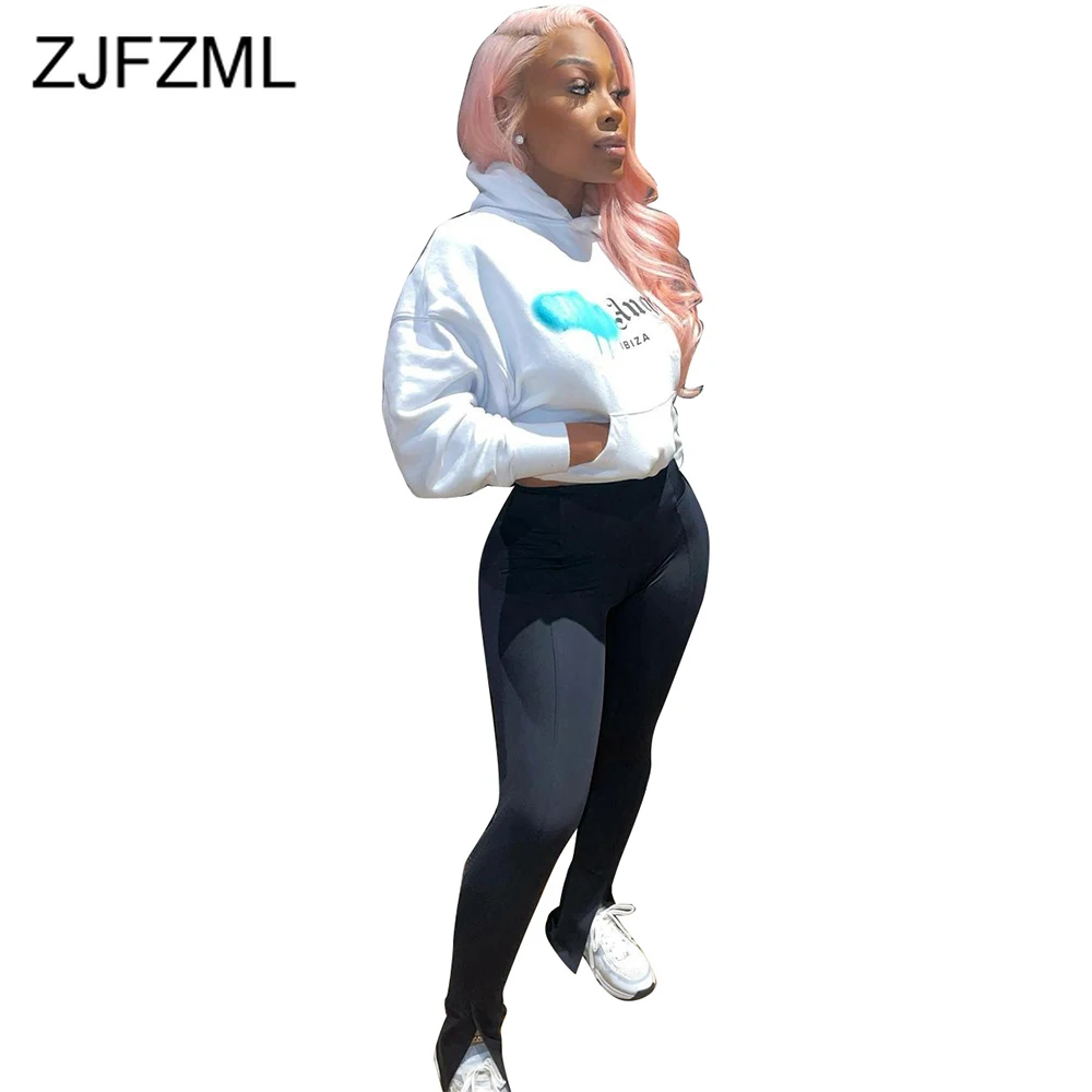 

Женский спортивный костюм из двух предметов, толстовка с капюшоном и длинным рукавом и черные леггинсы с буквенным принтом