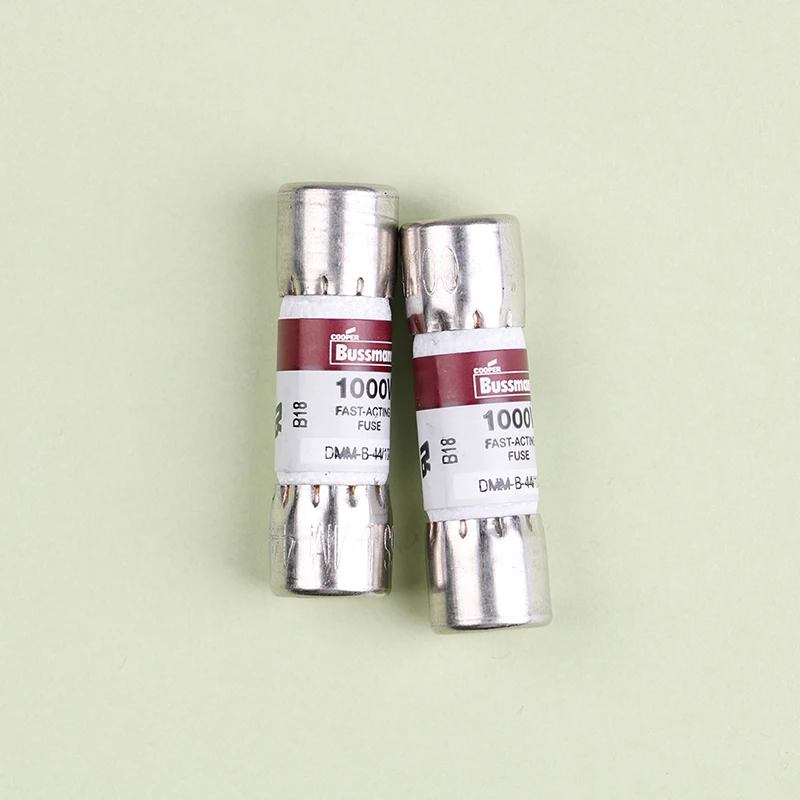 2 шт. DMM-B-44/100 BUSS FUSE 10x35mm 440MA 1000V |