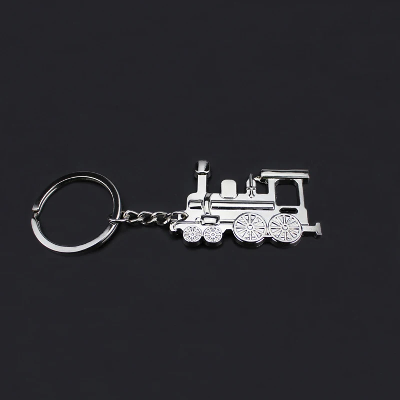 

Cool Vintage Metal Train Pendant Keychains Keyrings Personality Creative Train Keychain Key Rings For Women Men Jewelry Gift