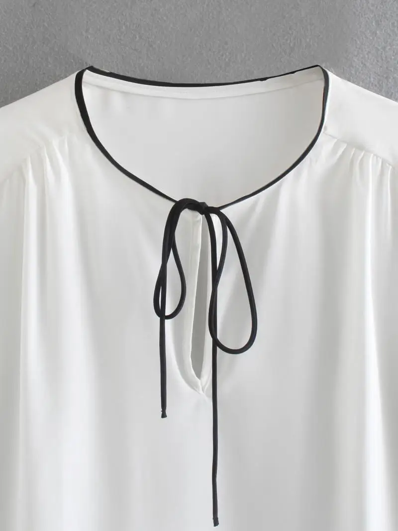 

European and American women's 2021 spring new front lace satin long-sleeved top