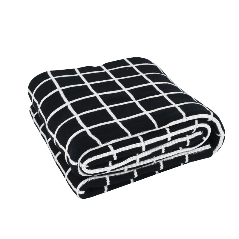 

Simple and modern geometric knitted blanket cotton double-sided black and white sofa towel cover quilt bed blanket