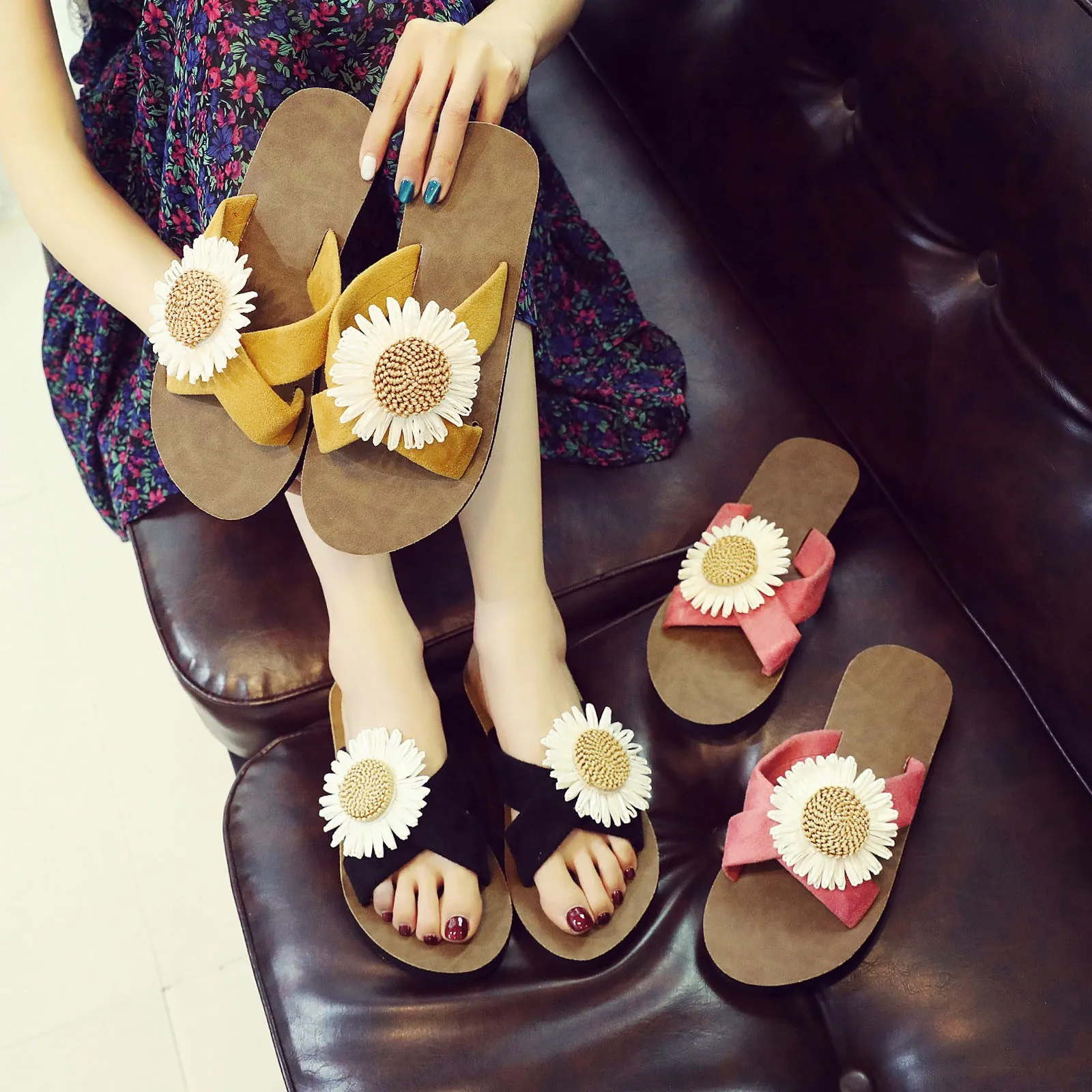 

Women Flock Beach Breathable Flowers Sandals Home Slipper Flip-flops Flat Shoes Casual Slipper Shoes Summer Women Chaussure