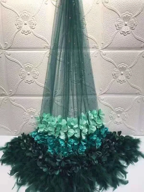 

2019 beaded stone lace African Emerald green lace fabric high quality beautiful nigerian wedding lace new design french dress