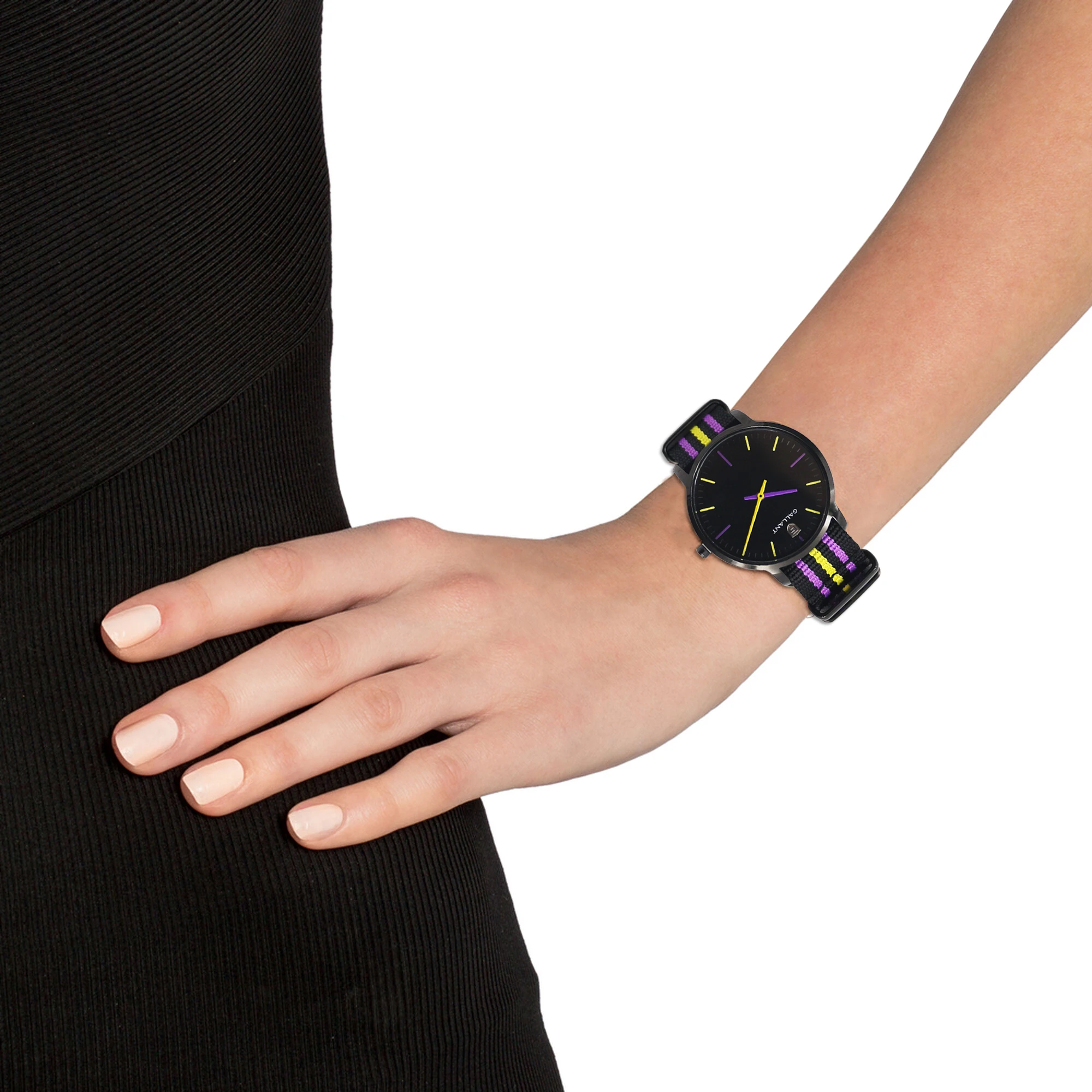 Часы женские кварцевые с нейлоновым ремешком водонепроницаемые фиолетовые