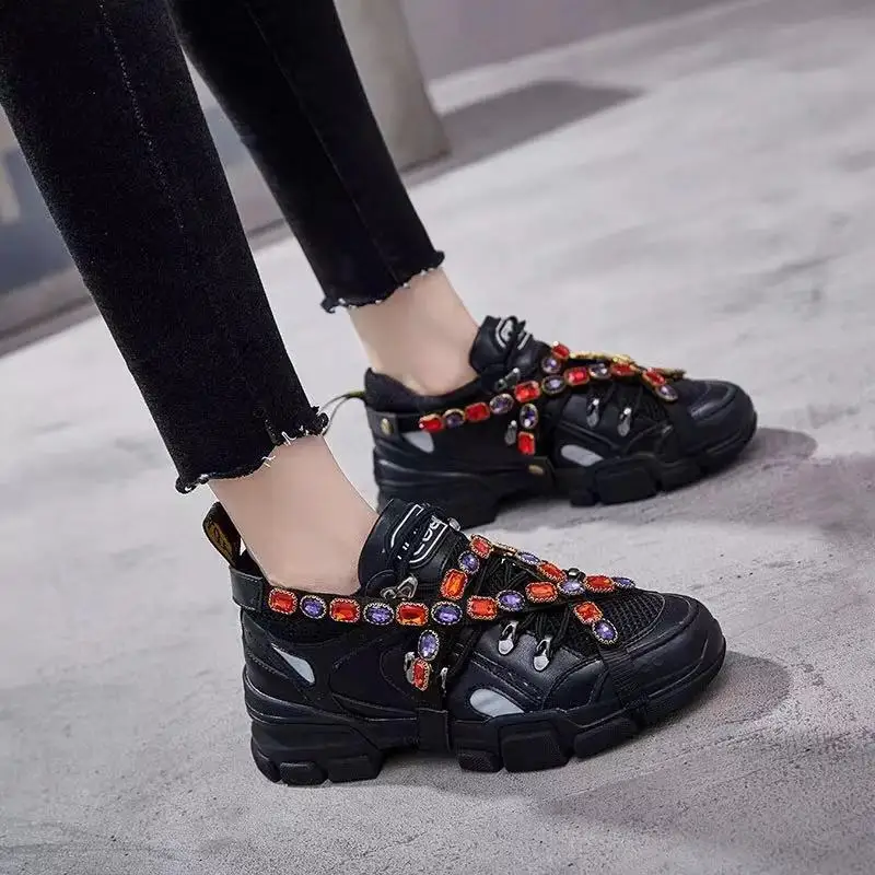 Черный Обувь со стразами; женские кроссовки на платформе; zapatos de mujer; модные брендовые женские белые кроссовки со стразами на толстой подошве; кроссовки для папы - Цвет: Черный