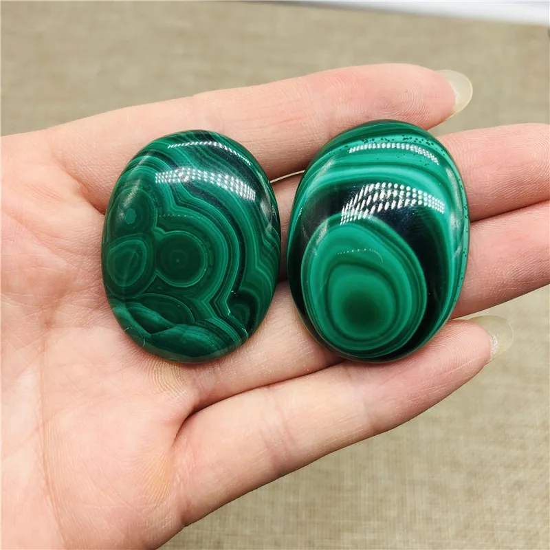 

Real Natural Stone polishing green Malachite raw Quartz Stone Pendant for necklace 1pcs