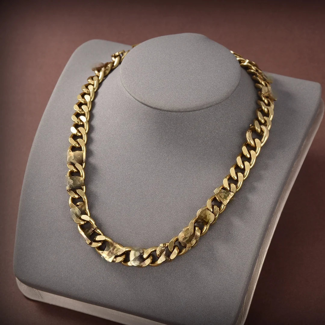 

2021 New Vintage Brass Letter Thick Chain Necklace Necklace Personalized Heavy Industry