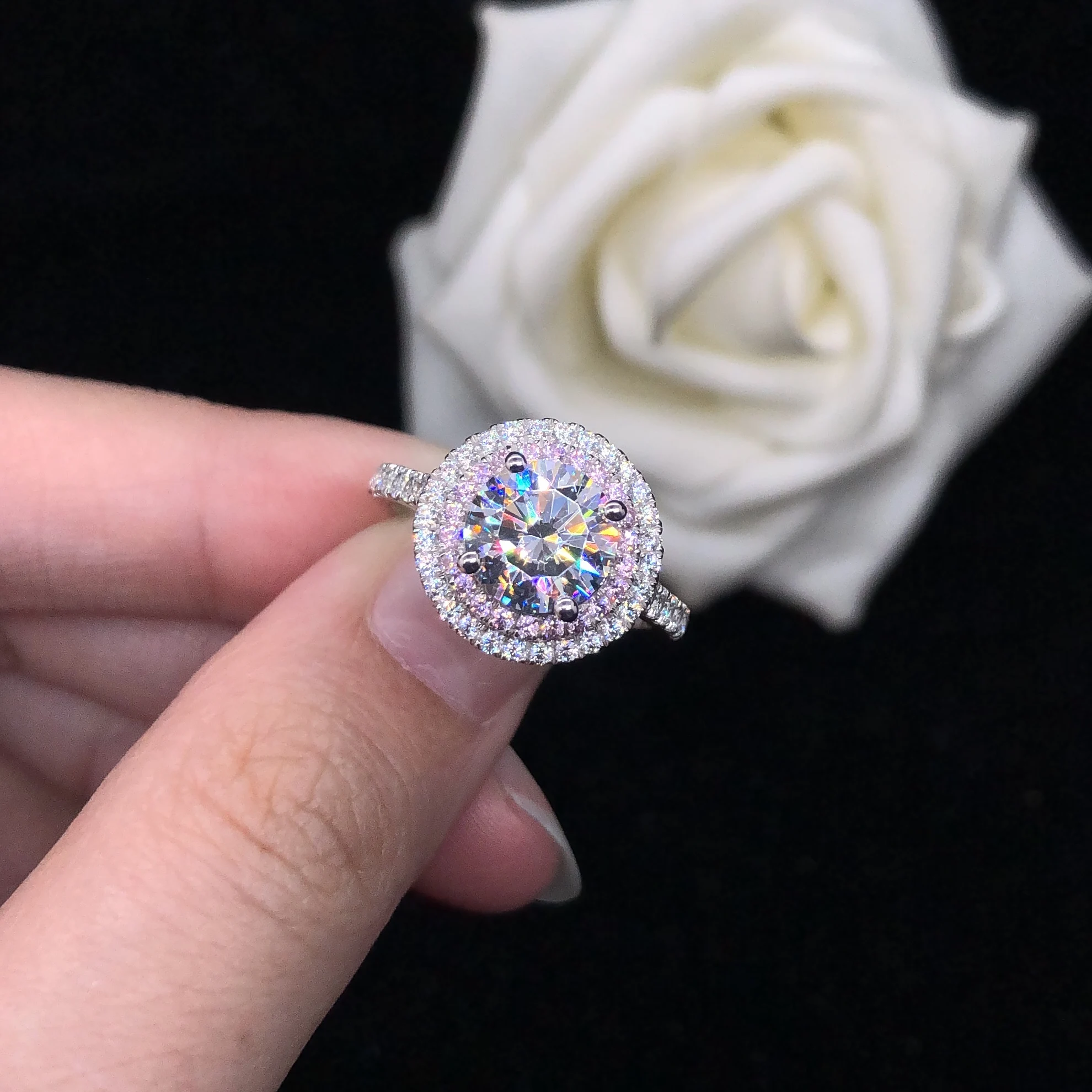 

Luxury Female Jewelry Top PT950 2CT 8.0mm VVS1 D Color Diamond Ring Engagement Platinum 950 Jewelry R047