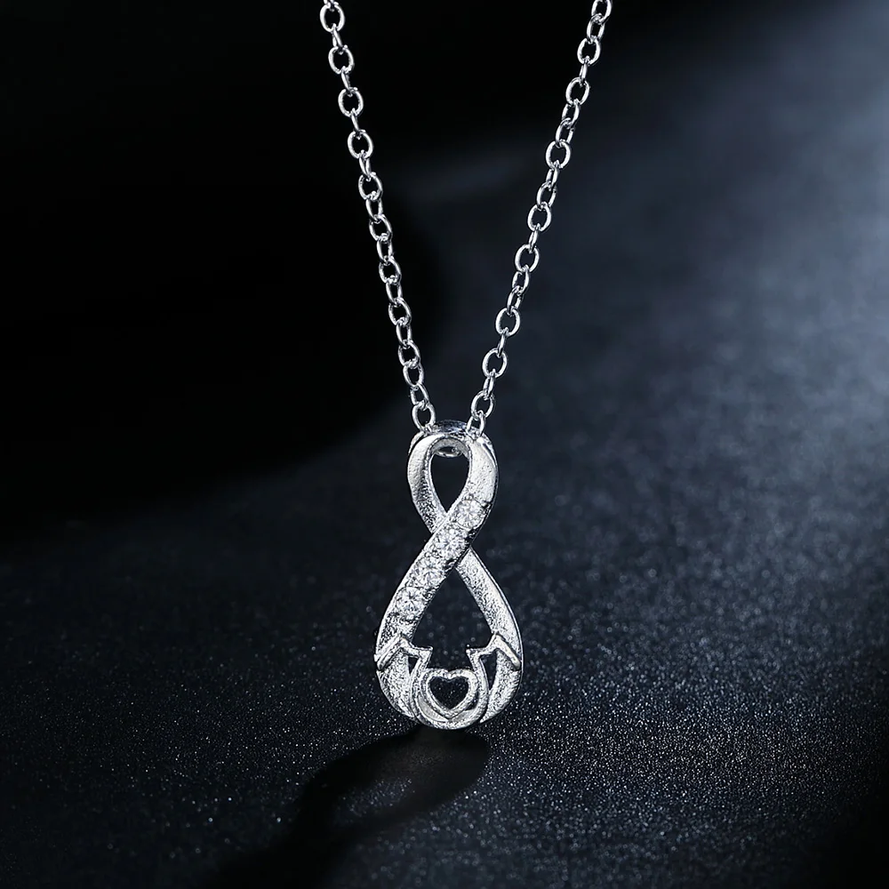 

925 Sterling Silver Necklace Pendant Vintage Fine Gifts Retro 8 LOVE Heart High Quality Fashion Zircon Elegant Jewelry Gift