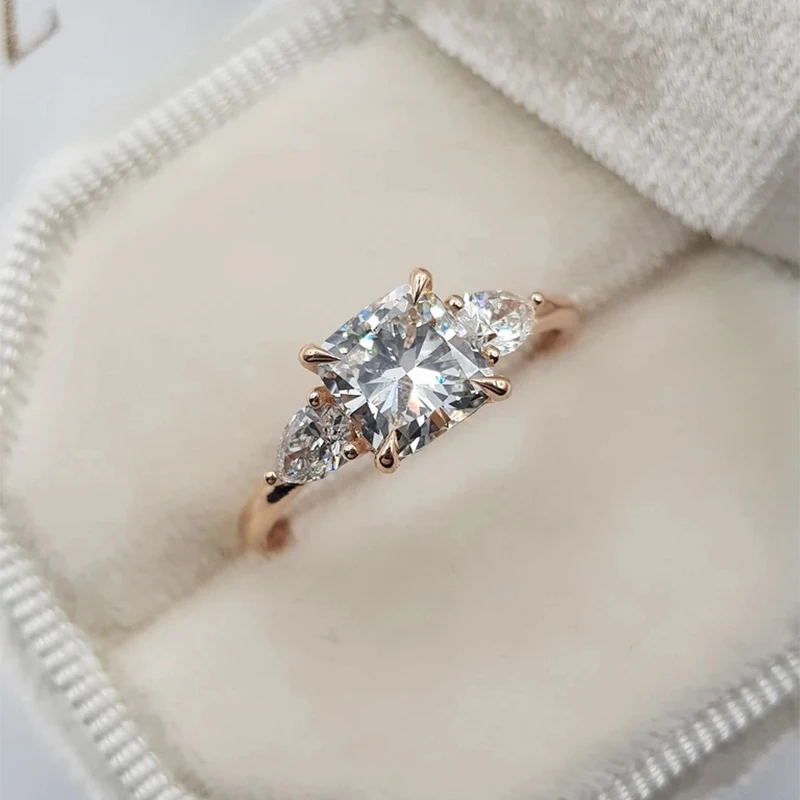 

Luxury Rose Gold Color White CZ Stone Ring 4 Claw Prong Setting Rings For Women Ladies Wedding Party Jewelry Accessories T4Z183