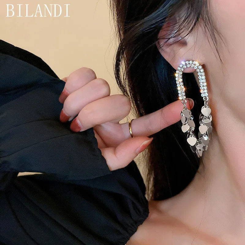 

Bilandi S925 needle Delicate Jewelry Heart Tassel Earrings Pretty Design High Quality Shiny Crystal Drop Earrings For Women Girl