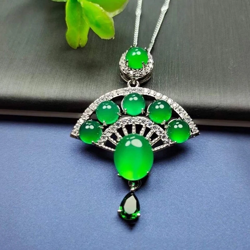 

New fan-shaped chalcedony sweater chain pendant fashion women natural jade drop necklace pendant free chain
