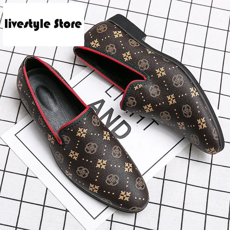 

2021 Men Party Loafers Embroidery Floral Pattern Male Footwear Comfortable Casual Men's Flats Shoes Big Size 38-47