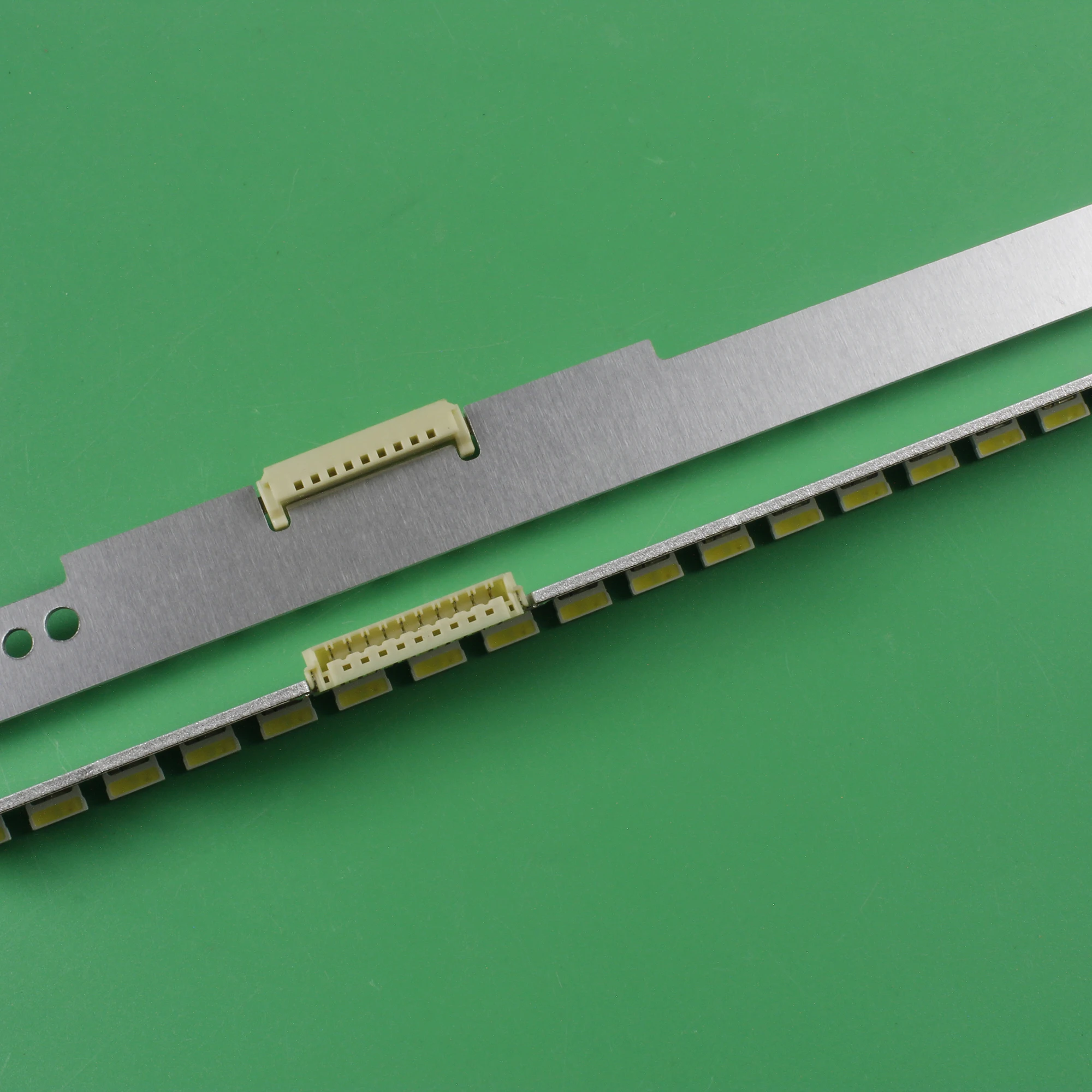 2 PCS 572mm 60LED LED strip 2012SVS46 7032NNB 3D for UA46ES5500R UN46ES8000 LTJ460HQ10 LTJ460HN06 UE46ES6300U UE46ES6800U | Компьютеры и