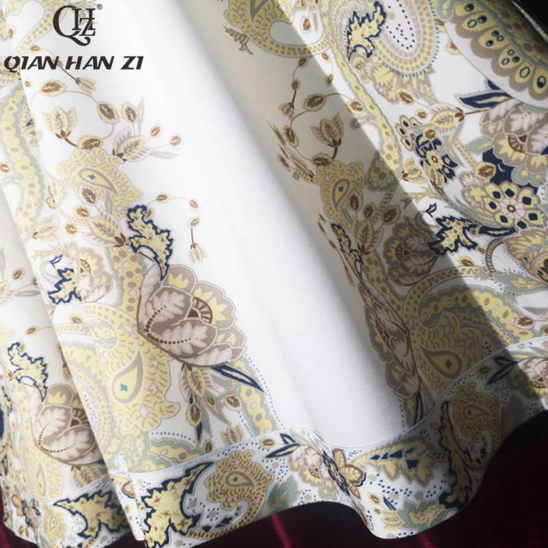 

Qian Han Zi Designer 2020 Fashion Runway Summer Dress Womens short sleeve retro Pattern print High quality Diamonds loose dress