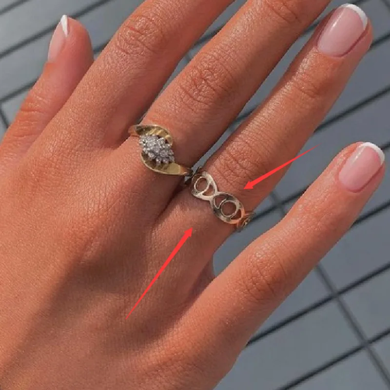 

PVD Gold Finish Hollow Eye Ring for Women Stainless Steel Rings Drop Shipping