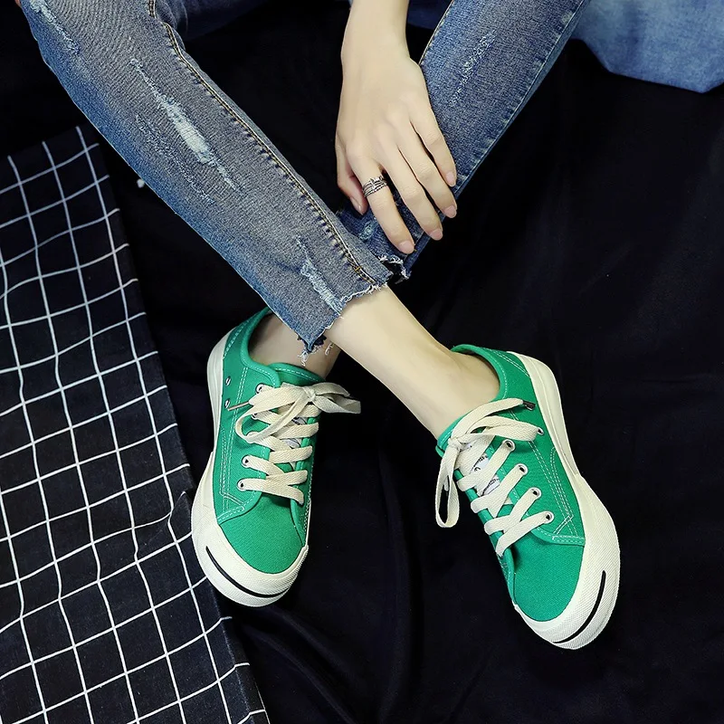 

Women Casual Shoes INS Fashion New Female Vulcanized Sneakers Lace Up Canvas Shoes Woman