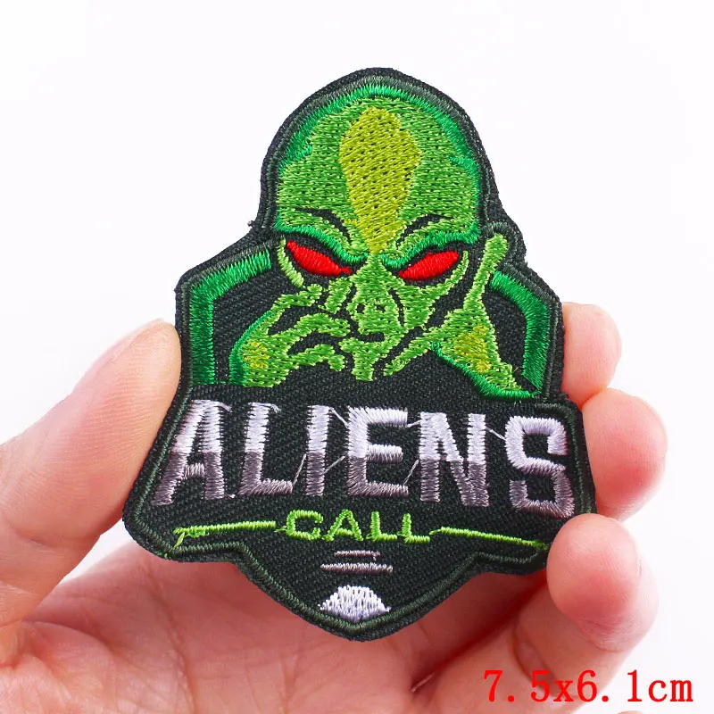 

Hippie Alien Patches On Clothes Iron On Patches DIY Embroiderd Patches For Clothing Stickers Space Punk Alien Badges for Clothes