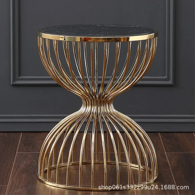 Покрывает зону небольших европейских светсветильник роскошных мраморных