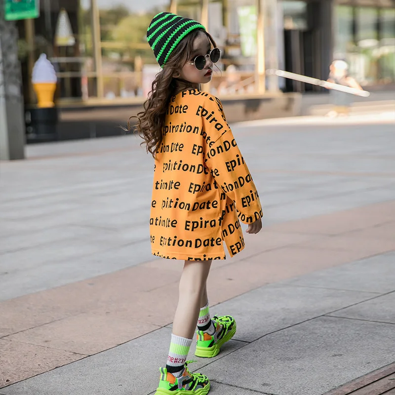 Осенние футболки для девочек новый модный милый мультяшный буквенный принт с