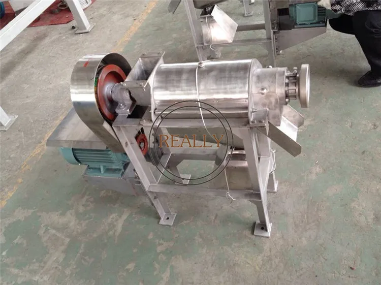 Goedkoop 1.5 T/h Schroef Sap Making Machine Spiraal Sapcentrifuge Apple Groente Maker Machine Sap Maker Fruit Extractoren