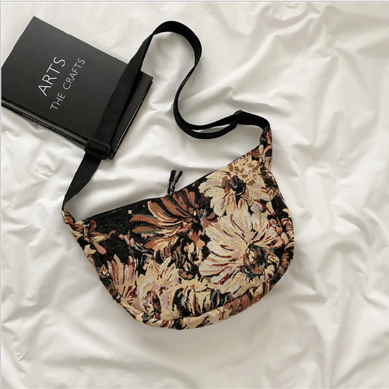 

Female Crossbody Bag Retro Floral Print Underarm Shoulder Bag Zipper Larger Capacity Messenger Bags Women