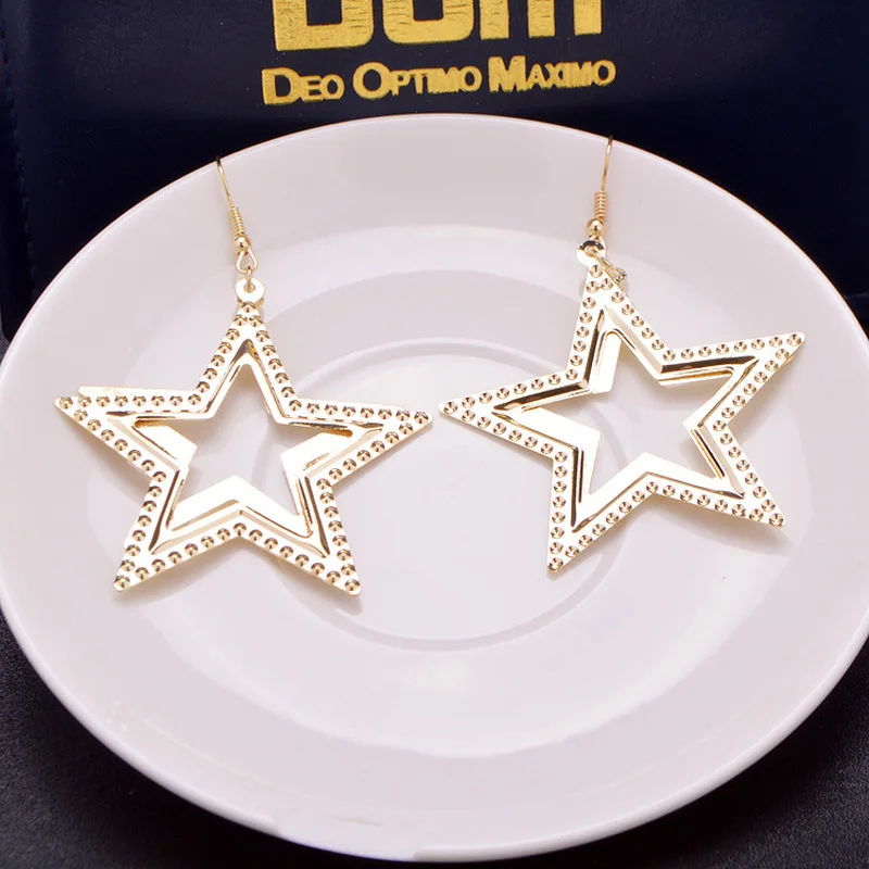 2019 горячее предложение новые модные серьги крабы в стиле панк со звездами