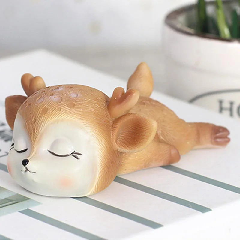 Автомобильные маленькие украшения спящий олень настольное украшение для дома