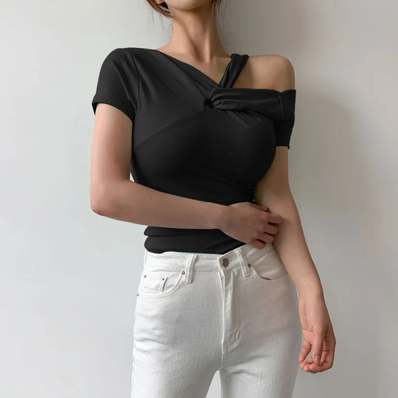 

2021 Summer New Design Sense Twisted Hollow Short-sleeved T-shirt Strapless Tight-fitting Slimming Short Crop Y2k Top Women